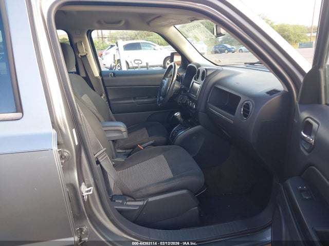 1C4NJPFA0ED633576 Jeep Patriot Latitude