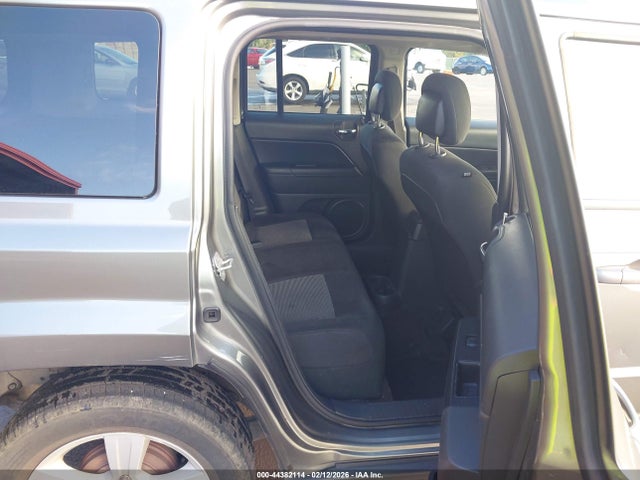 1C4NJPFA0ED633576 Jeep Patriot Latitude