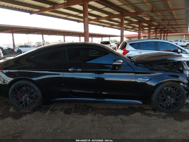 Продаж на аукціоні авто 2017 Mercedes-benz Amg C 63 S, vin: WDDWJ8HB5HF475007, номер лоту: 44382119