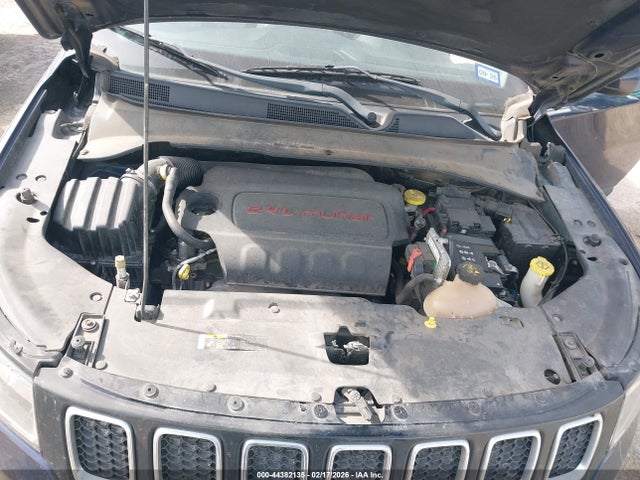 3C4NJCBB9HT643268 Jeep New Compass Latitude Fwd