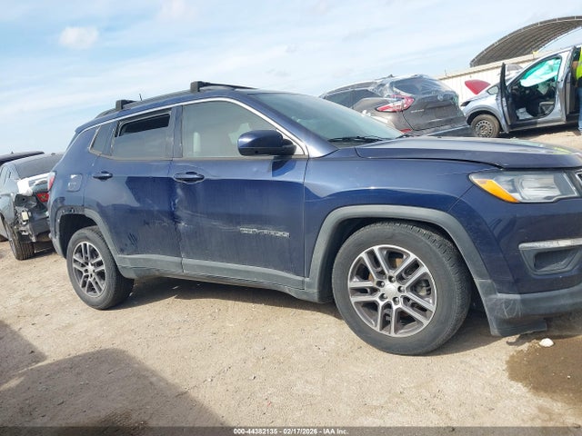 3C4NJCBB9HT643268 Jeep New Compass Latitude Fwd