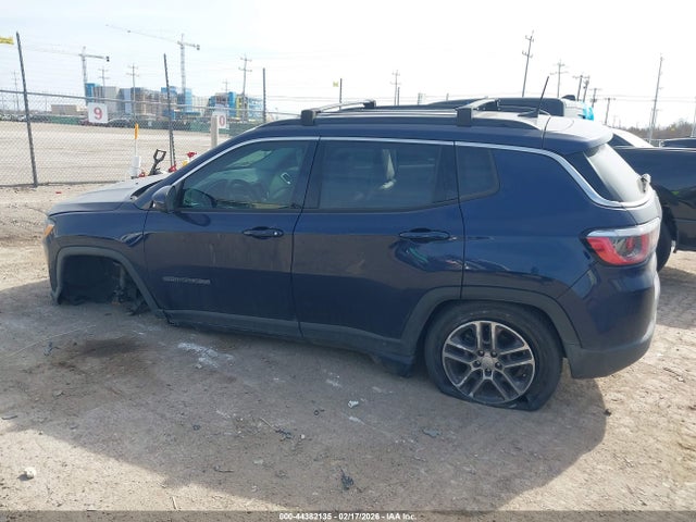 3C4NJCBB9HT643268 Jeep New Compass Latitude Fwd