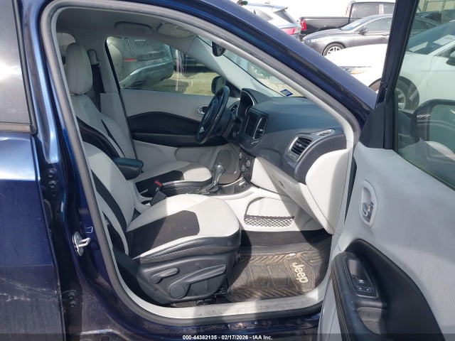 3C4NJCBB9HT643268 Jeep New Compass Latitude Fwd
