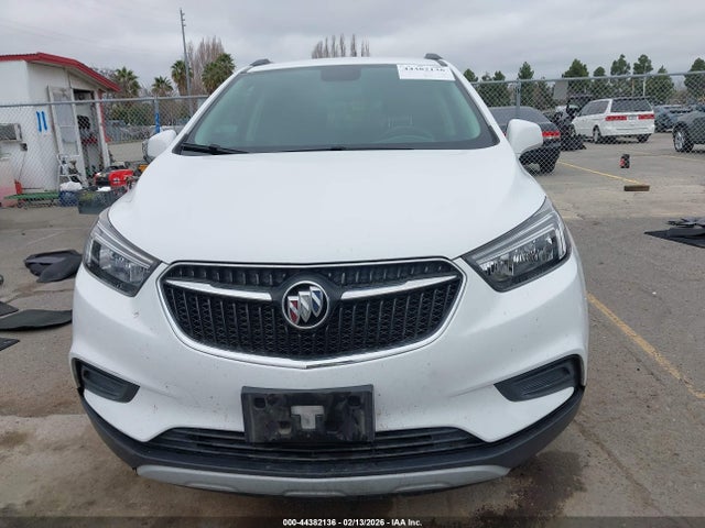 44382136 :رقم المزاد ، KL4CJASB4MB309327 vin ، 2021 Buick Encore Fwd Preferred مزاد بيع