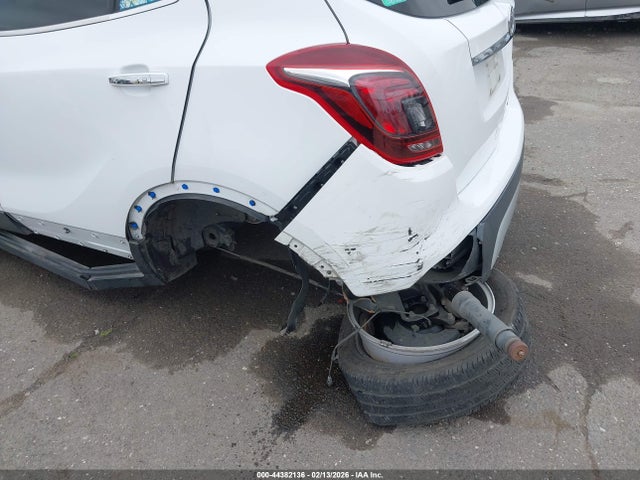 44382136 :رقم المزاد ، KL4CJASB4MB309327 vin ، 2021 Buick Encore Fwd Preferred مزاد بيع