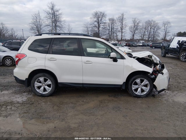 Продаж на аукціоні авто 2016 Subaru Forester 2.5i Premium, vin: JF2SJADC7GH566671, номер лоту: 44382153