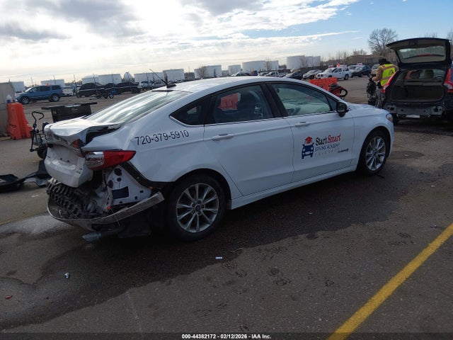 2017 FORD FUSION HYBRID 3FA6P0LU6HR400070 Photo 3