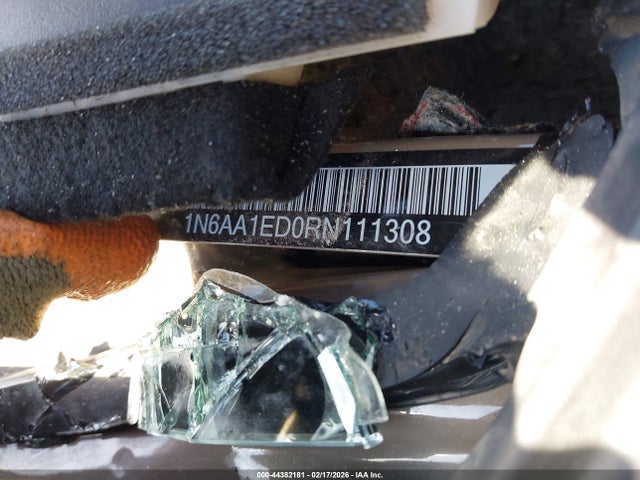 2024 Nissan Titan მანქანა იყიდება აუქციონზე, vin: 1N6AA1ED0RN111308, აუქციონის ნომერი: 44382181