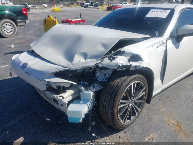 JF1ZNAA19G8709792 Scion FR-S