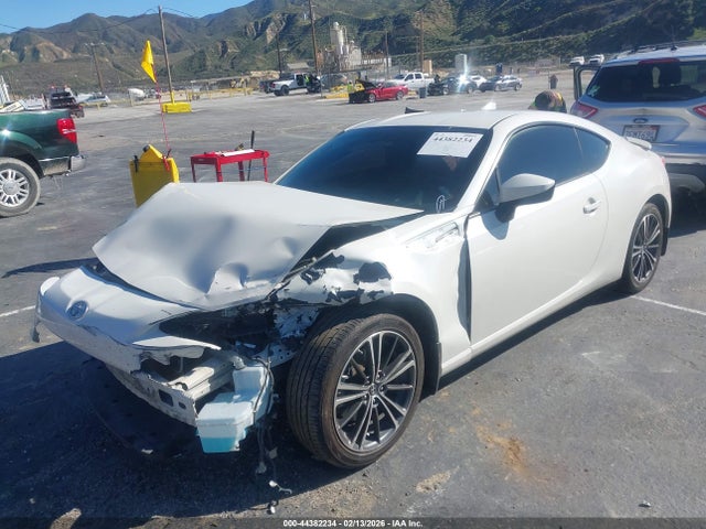 JF1ZNAA19G8709792 Scion FR-S