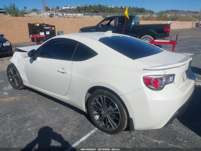 JF1ZNAA19G8709792 Scion FR-S