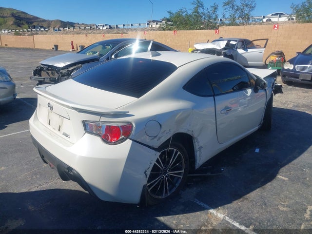 JF1ZNAA19G8709792 Scion FR-S