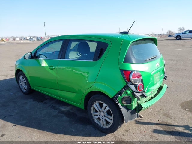 1G1JC6SH8F4132077 Chevrolet Sonic Lt Auto