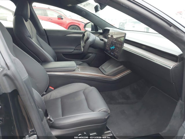 44382280 :رقم المزاد ، 5YJSA1E67MF431953 vin ، 2021 Tesla Model S Plaid Tri Motor All-wheel Drive مزاد بيع