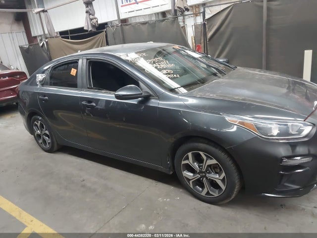 3KPF24ADXKE033272 KIA Forte Lxs