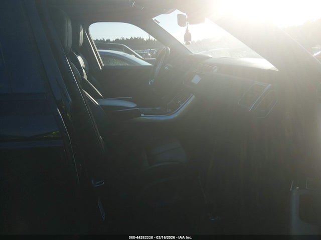 SALWG2PF7GA111041 Land Rover Range Rover Sport 3.0l V6 Supercharged Se