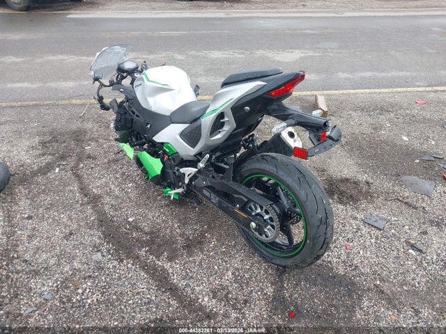 Kawasaki Cx500 2024 ML5CXGA19RDA01109 Image 3