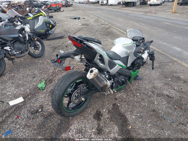 Kawasaki Cx500 2024 ML5CXGA19RDA01109 Image 4