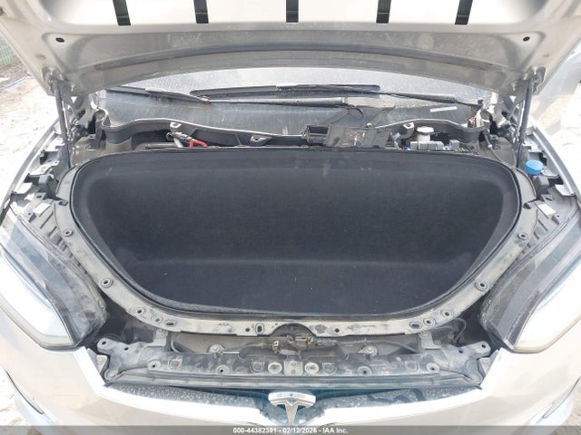 5YJXCDE20HF055732 Tesla Model X 100d/75d/90d
