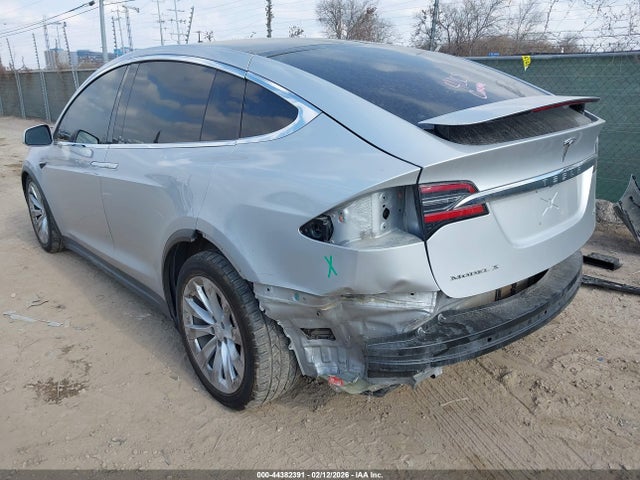 5YJXCDE20HF055732 Tesla Model X 100d/75d/90d
