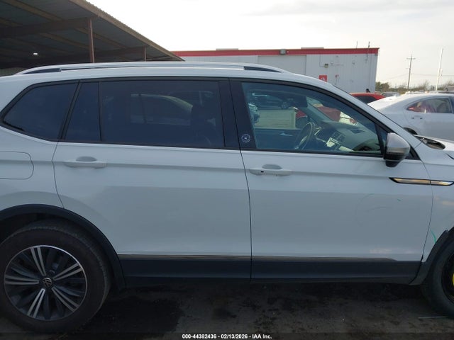 3VV6B7AX6RM229271 Volkswagen Tiguan 2.0t Wolfsburg Edition