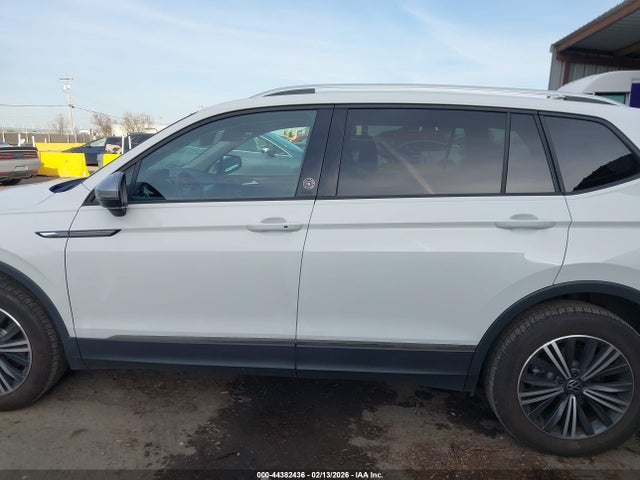 3VV6B7AX6RM229271 Volkswagen Tiguan 2.0t Wolfsburg Edition