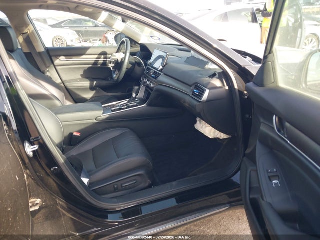 Продажа на аукционе авто 2022 Honda Accord Ex-l, vin: 1HGCV1F53NA014436, номер лота: 44382440