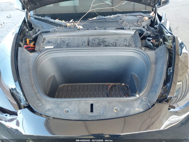 2022 TESLA MODEL Y 7SAYGDEF2NF518111 Photo 9
