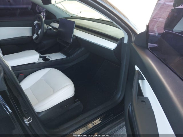 2022 TESLA MODEL Y 7SAYGDEF2NF518111 Photo 4