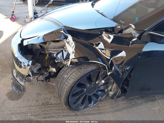 2022 TESLA MODEL Y 7SAYGDEF2NF518111 Photo 5