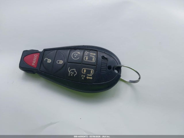 44382472 :رقم المزاد ، 2C4RC1CG3DR623279 vin ، 2013 Chrysler Town & Country Touring-l مزاد بيع