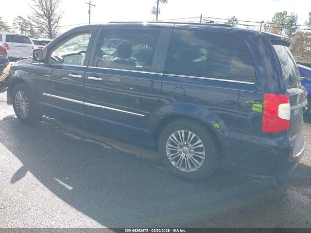 44382472 :رقم المزاد ، 2C4RC1CG3DR623279 vin ، 2013 Chrysler Town & Country Touring-l مزاد بيع