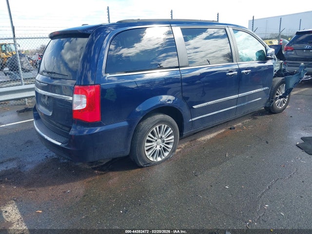 44382472 :رقم المزاد ، 2C4RC1CG3DR623279 vin ، 2013 Chrysler Town & Country Touring-l مزاد بيع