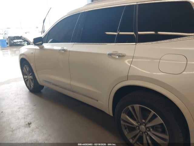 44382493 :رقم المزاد ، 1GYKPCRS3NZ142303 vin ، 2022 Cadillac Xt6 Fwd Premium Luxury مزاد بيع