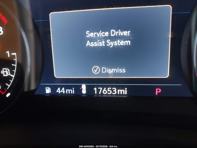 44382493 :رقم المزاد ، 1GYKPCRS3NZ142303 vin ، 2022 Cadillac Xt6 Fwd Premium Luxury مزاد بيع