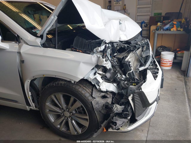 44382493 :رقم المزاد ، 1GYKPCRS3NZ142303 vin ، 2022 Cadillac Xt6 Fwd Premium Luxury مزاد بيع