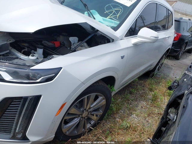2022 CADILLAC XT6 1GYKPCRS3NZ142303 Photo 1