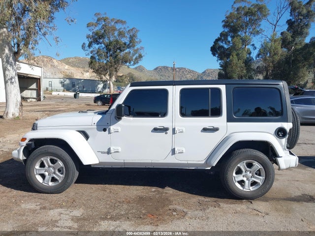 1C4HJXDN8MW704917 Jeep Wrangler Unlimited Sport S 4x4