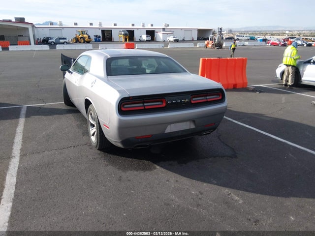 2016 DODGE CHALLENGER 2C3CDZAG3GH300823 Photo 2