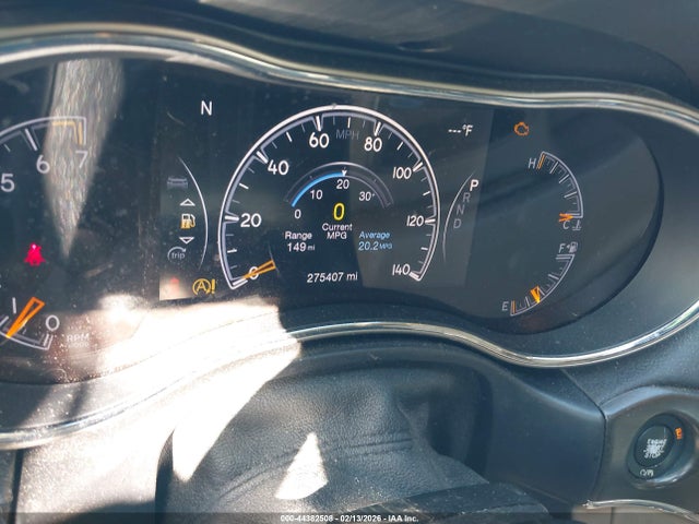 2017 JEEP GRAND CHEROKEE 1C4RJEBGXHC642117 Photo 6