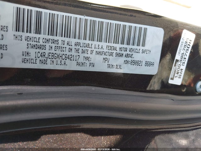 2017 JEEP GRAND CHEROKEE 1C4RJEBGXHC642117 Photo 8