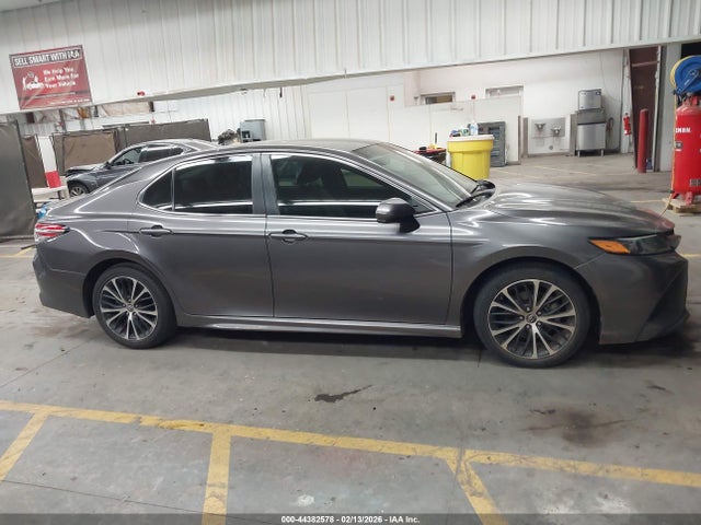 4T1B11HK3KU816502 Toyota CAMRY SE