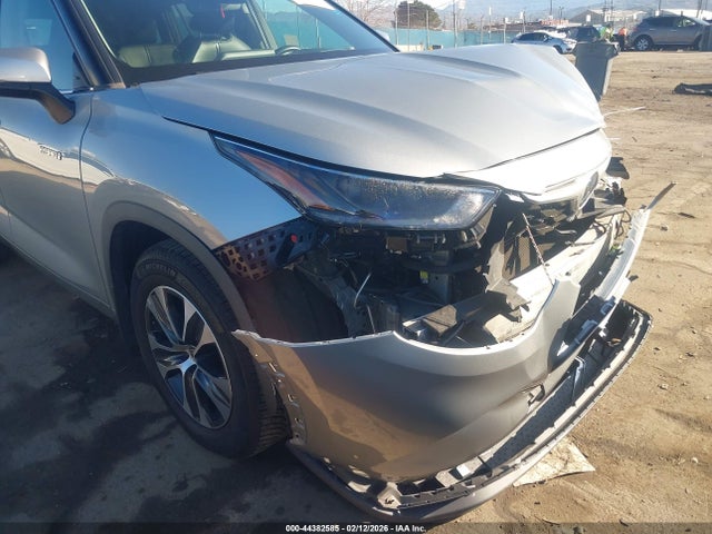 5TDGARAH6MS505550 Toyota Highlander Hybrid Xle