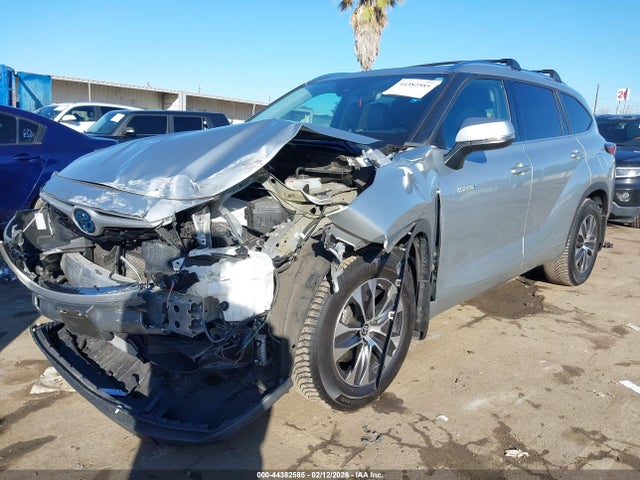 5TDGARAH6MS505550 Toyota Highlander Hybrid Xle