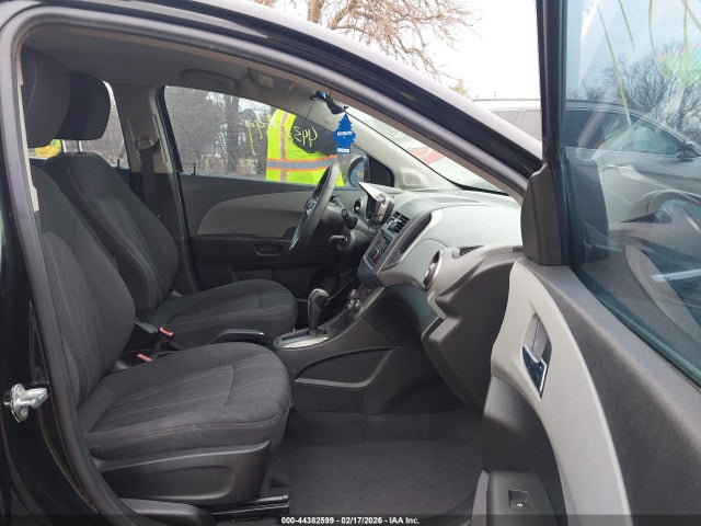 2012 CHEVROLET SONIC 1G1JC5SH8C4106178 Photo 4