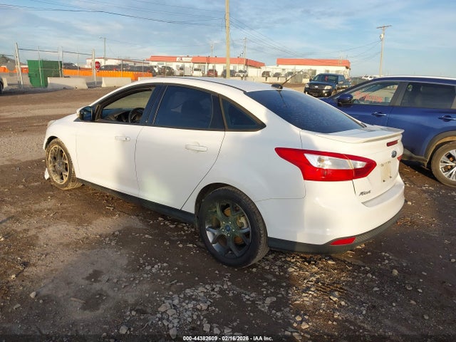 Ford FOCUS SE 2014 1FADP3F2XEL314564 Image 3