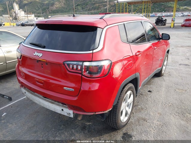 3C4NJCBBXKT699307 Jeep Compass Latitude Fwd