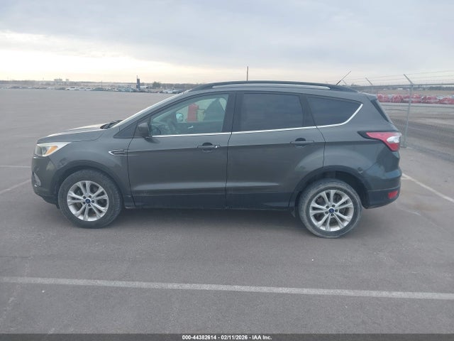 1FMCU0GD4JUA43742 Ford ESCAPE SE