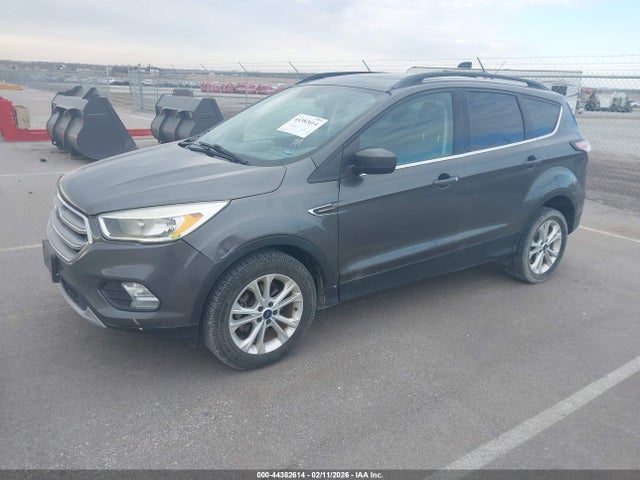 1FMCU0GD4JUA43742 Ford ESCAPE SE