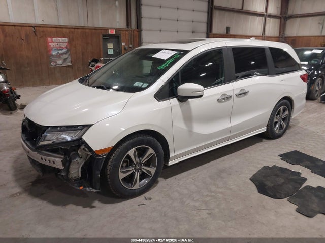 2018 HONDA ODYSSEY 5FNRL6H85JB015477 Photo 1